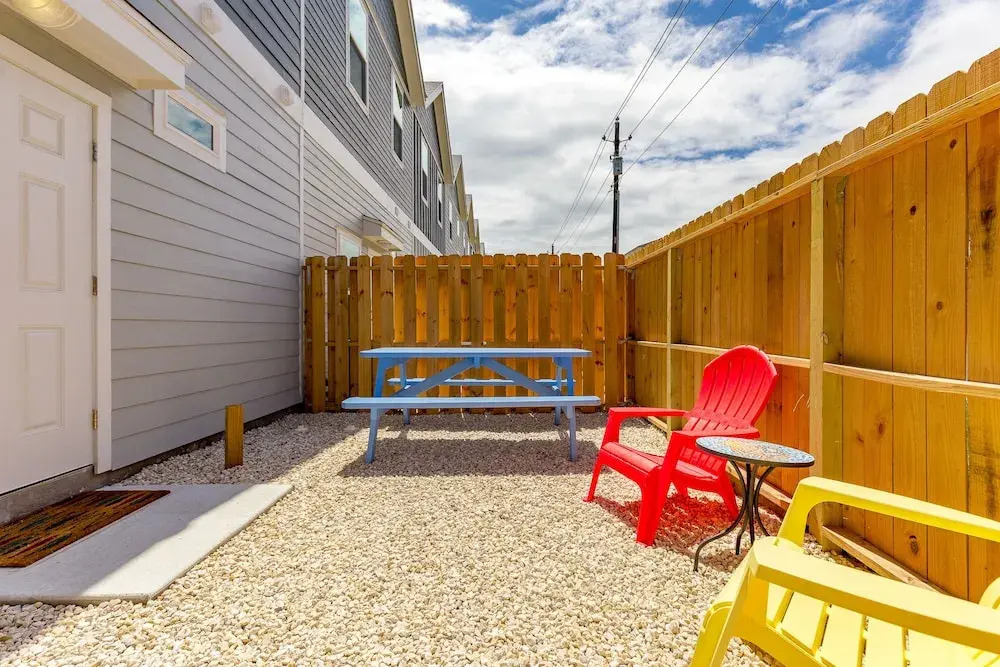 Oceanview End Unit Townhome by RedAwning