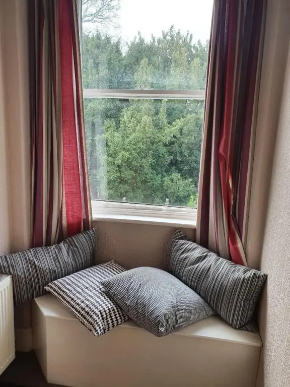 Strathmore Guest House