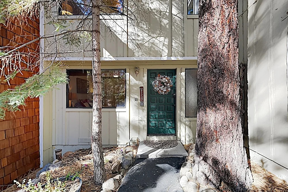 Brookside Townhome: 3 Beaches & Skiing Nearby townhouse
