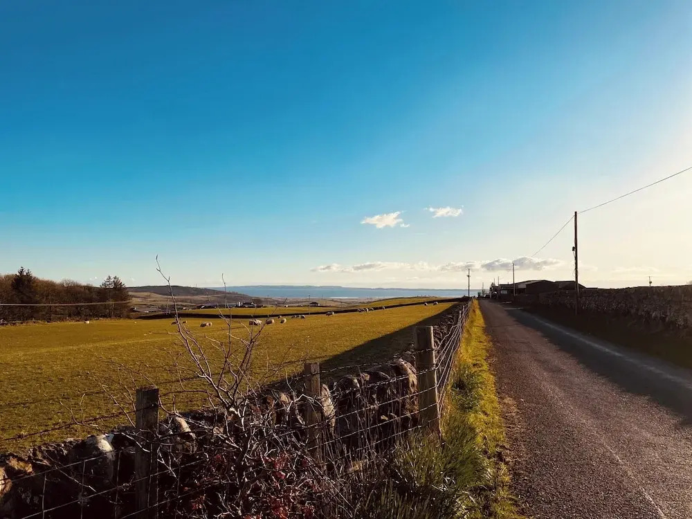 Newton Stewart-sleeps 6-pool-parking-pet Friendly