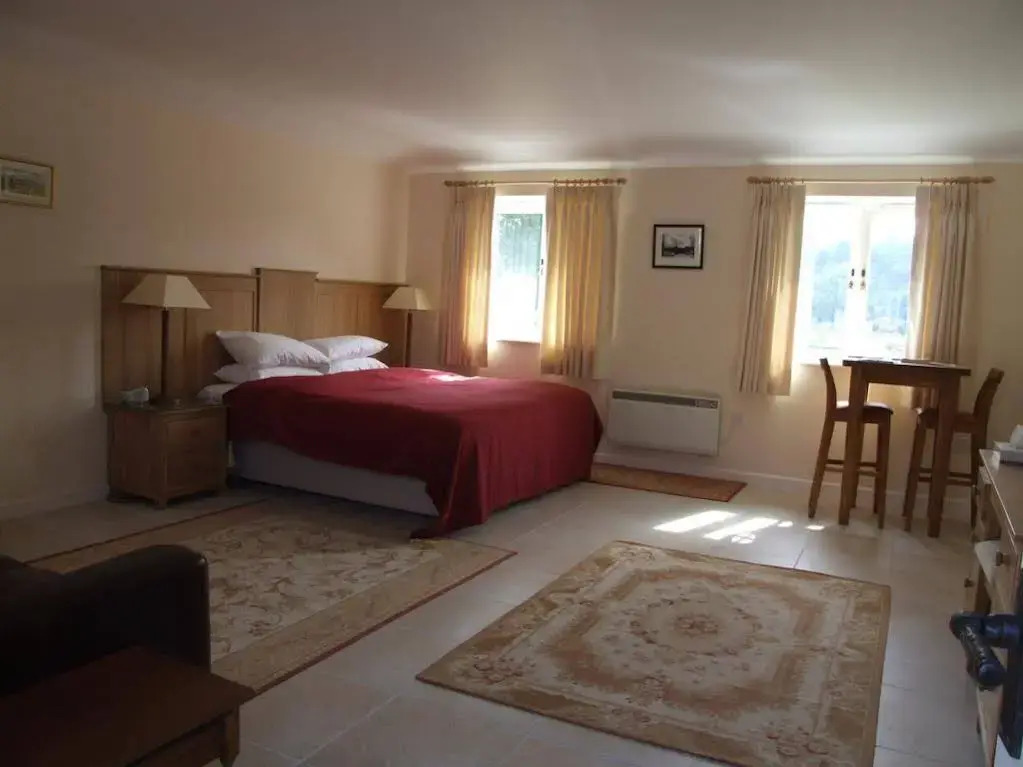 LA B&B