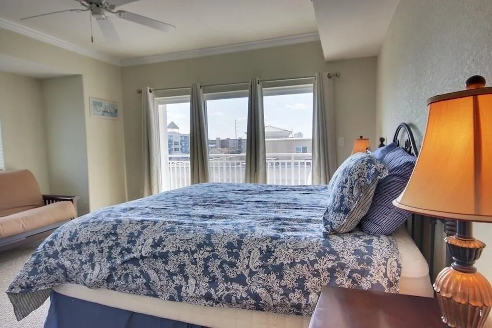 Sunset Beach 309 - 3 Br Condo