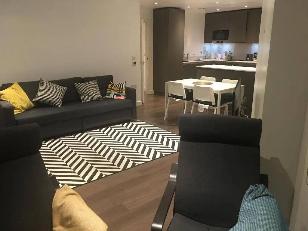 GRAND SERVICED APARTMENT*****