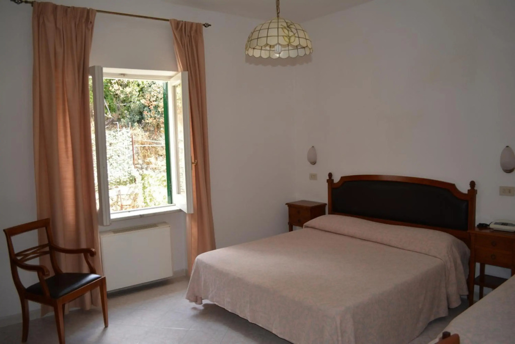 Hotel Maronti