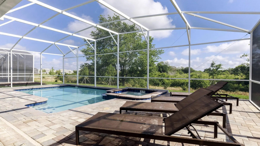 Greenview Villa Near Disney w Pool SPA Theater