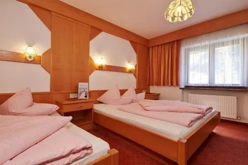 Fremdenpension Alpenruhe