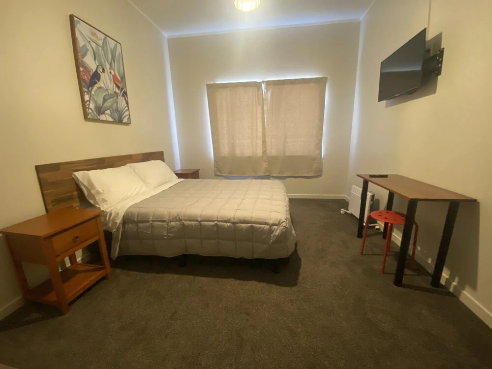 Airport B&B