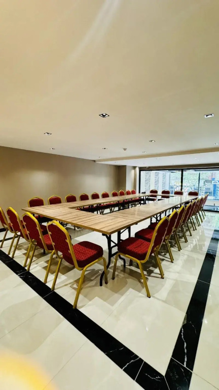 Karaca Hotel Van