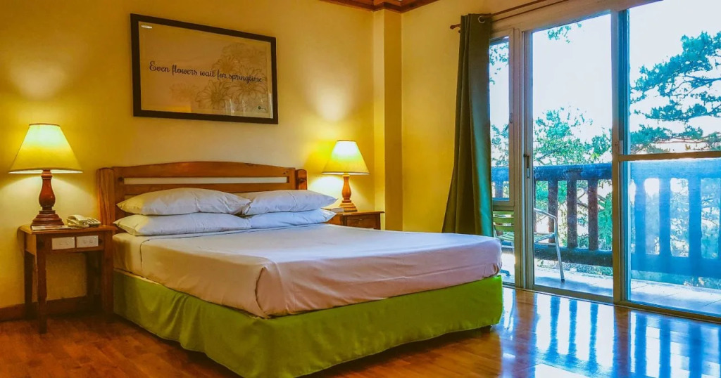 Ridgewood Hotel Baguio near The Mansion