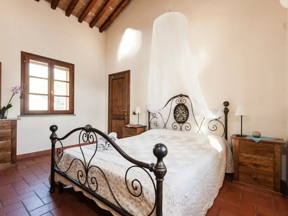 Casina Montenero Comfortable Holiday Residence