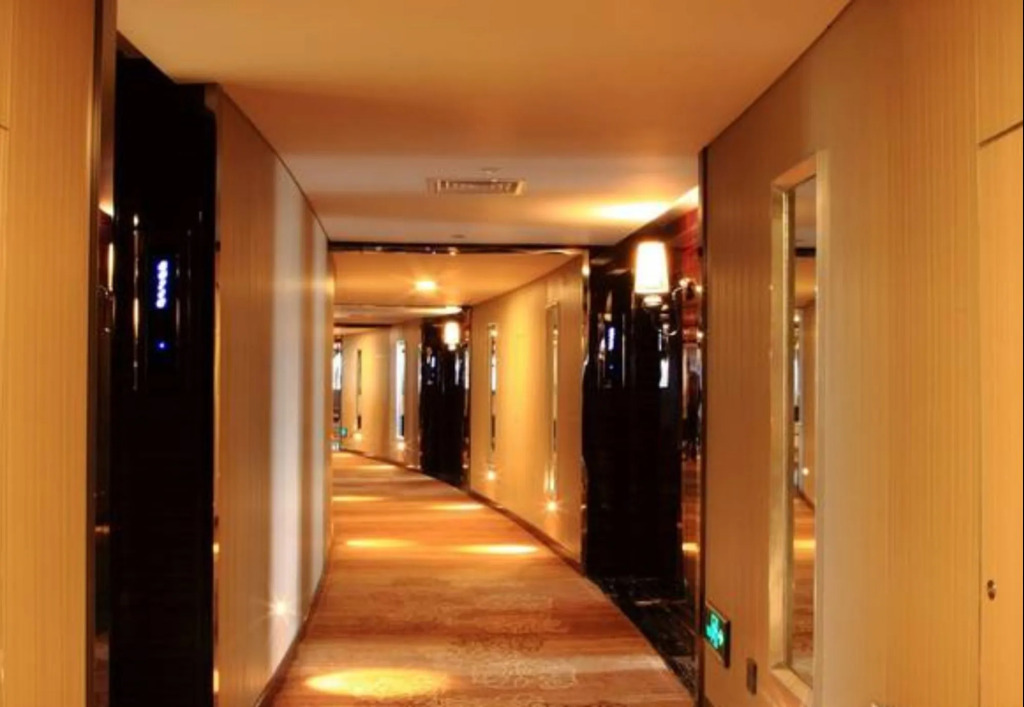Vaya International Hotel