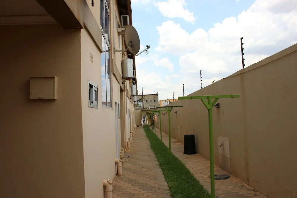 Royal Suites Apartments