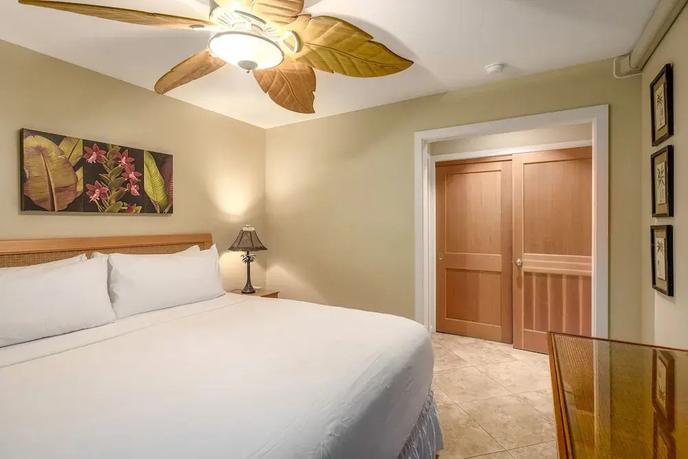 Hale Hui Kai 106 - Beautiful Ground Floor Unit, on Keawakapu Beach, Split AC!