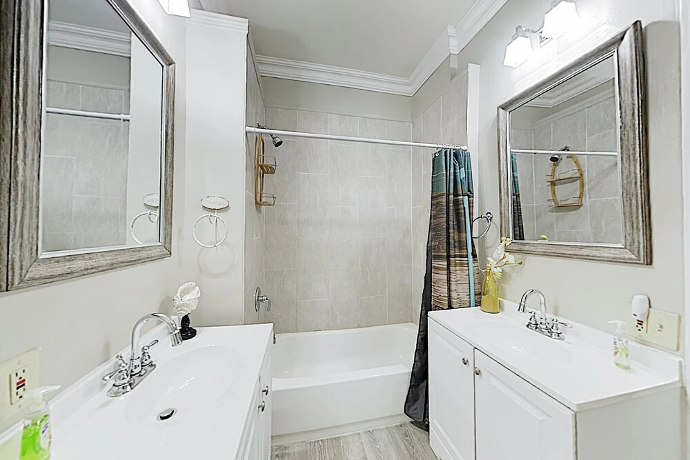 New Listing! Renovated - Walk To Beach 4 Bedroom Home