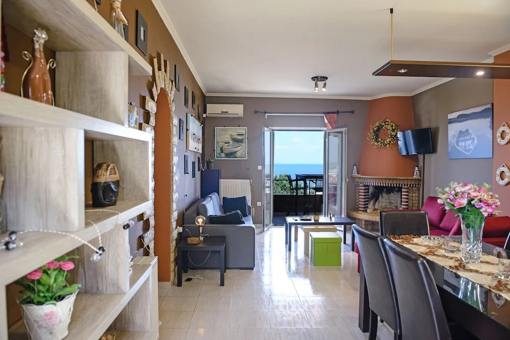 Peris Panoramic Villa Galaxy near Athens Airport