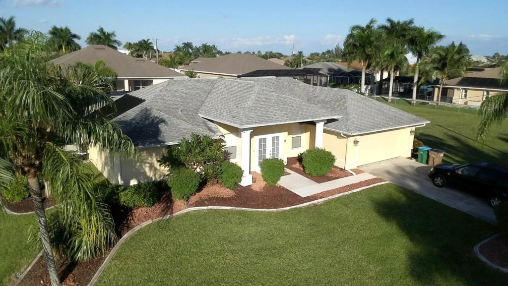 NEW! Villa Surfside