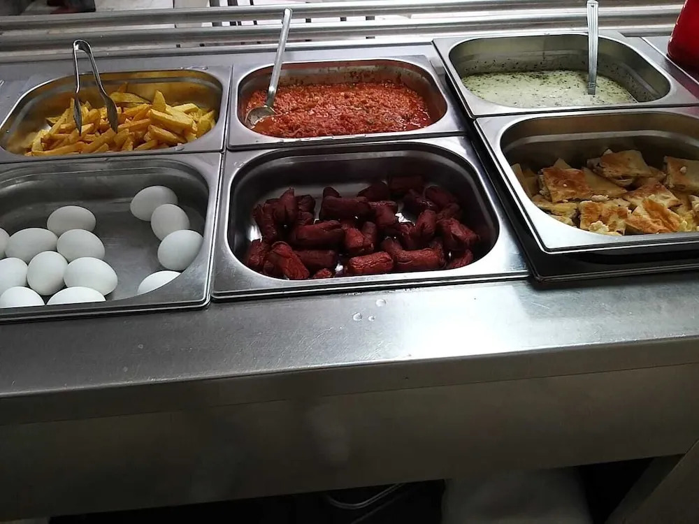 Adanaz Otel