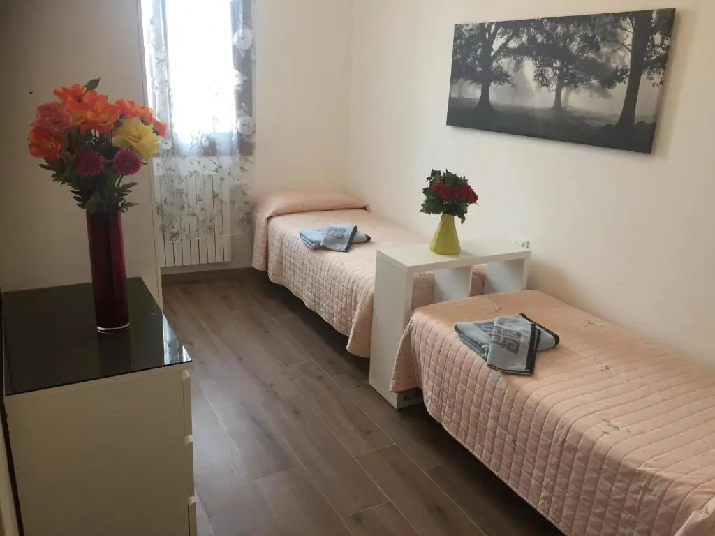 TINTORETTO 1 CON TERRAZZA SOPRA IL TETTO, 3 bagni, 3 grandi camere da letto, SUPER NUOVO