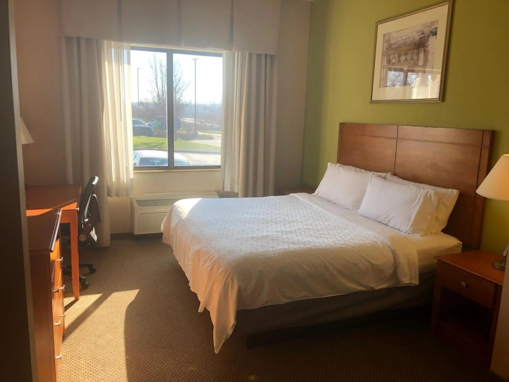 Holiday Inn Express Hotel & Suites Lansing-Dimondale by IHG