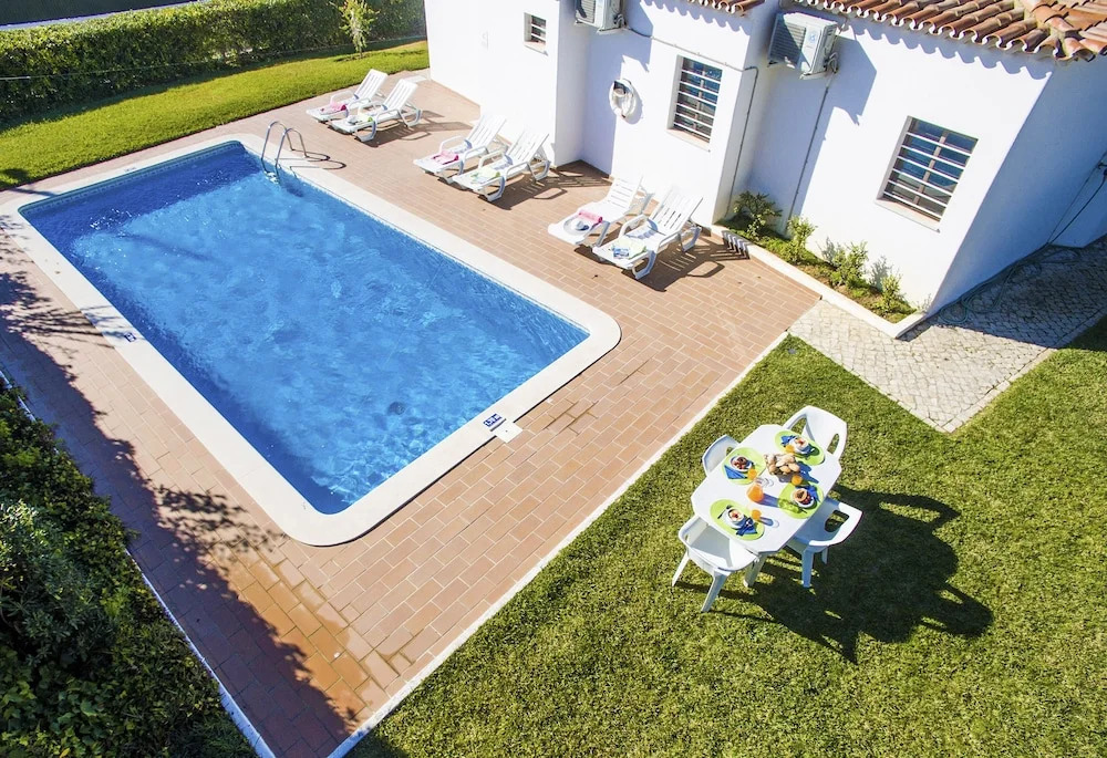 Villa Isis - com piscina aquecível e BBQ - Albufeira