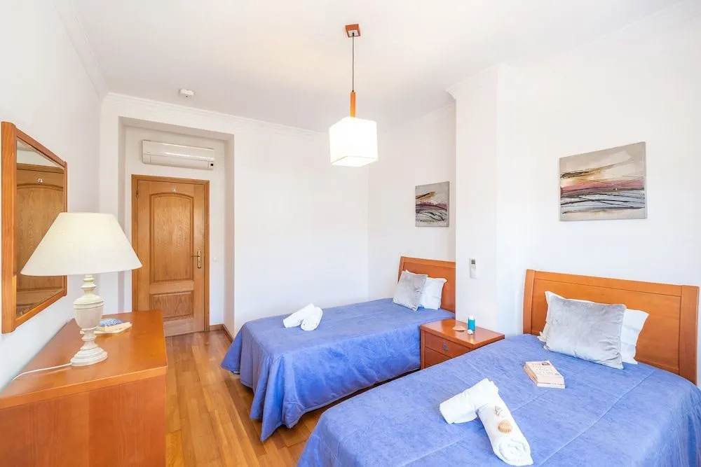 Villa Caly