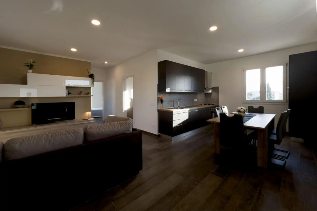 Smeraldo design apartment 6 beds near the center of Portoferraio and all services-SMERALDO