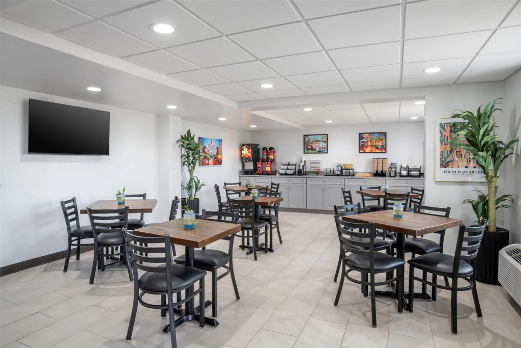 SureStay by Best Western Gonzales
