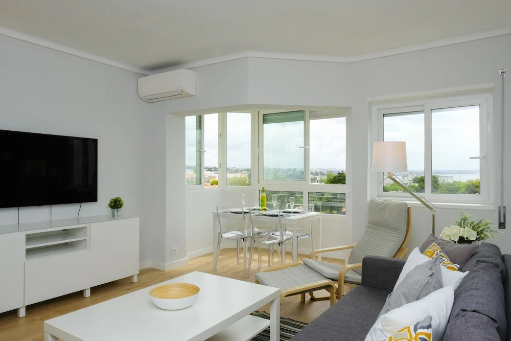 Elegant loft with Cascais's sea view