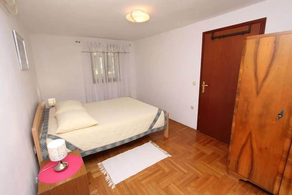 Apartments and Room Silvana