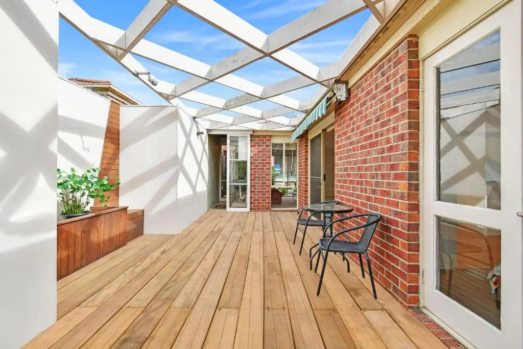 Lovely 3 bedroom unit