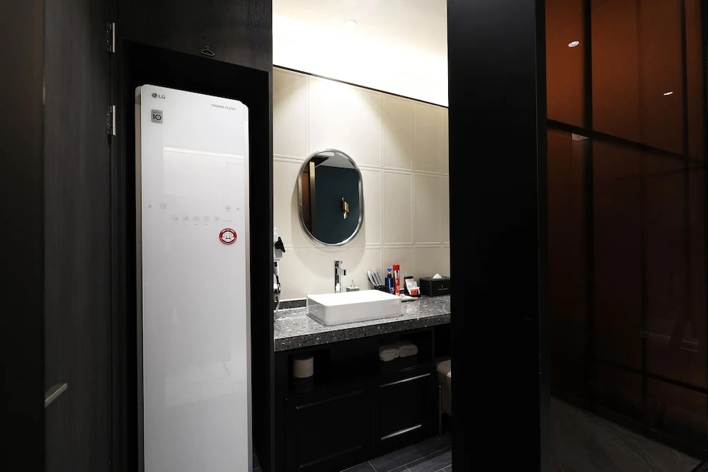 Mari Hotel