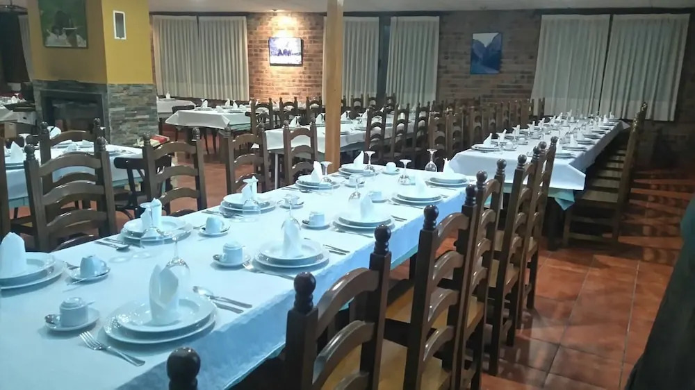 Hotel Peñas Juntas