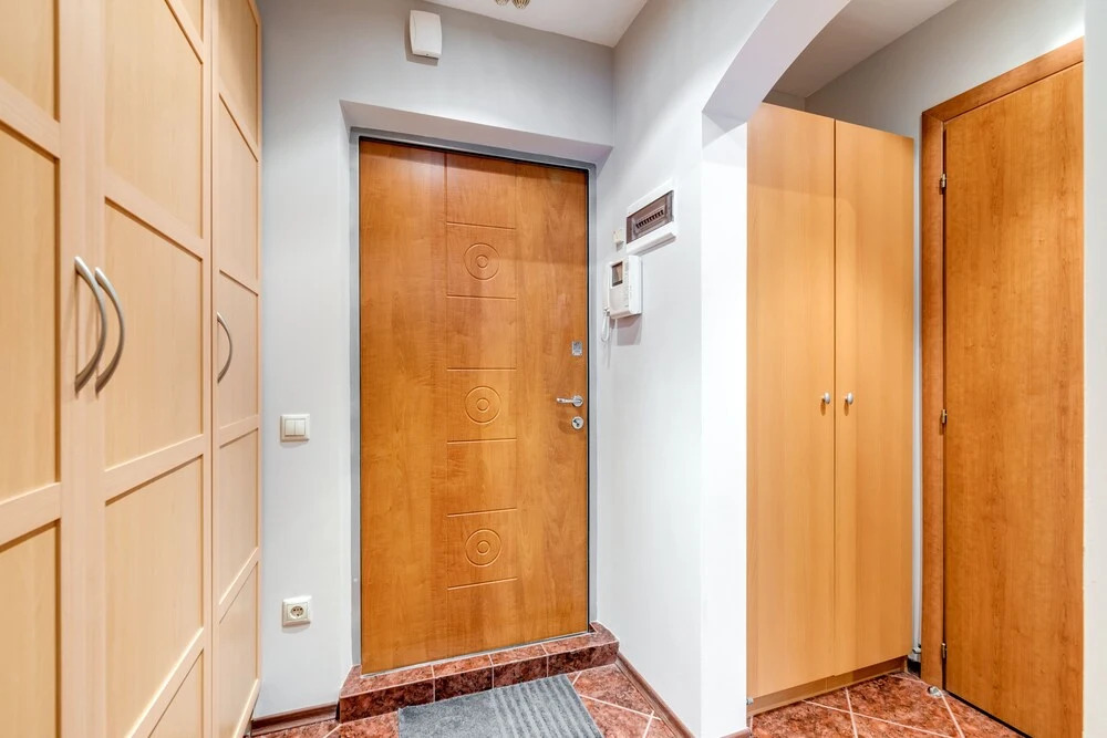 Simply Comfort - Spacious Apartment 10 min to Metro