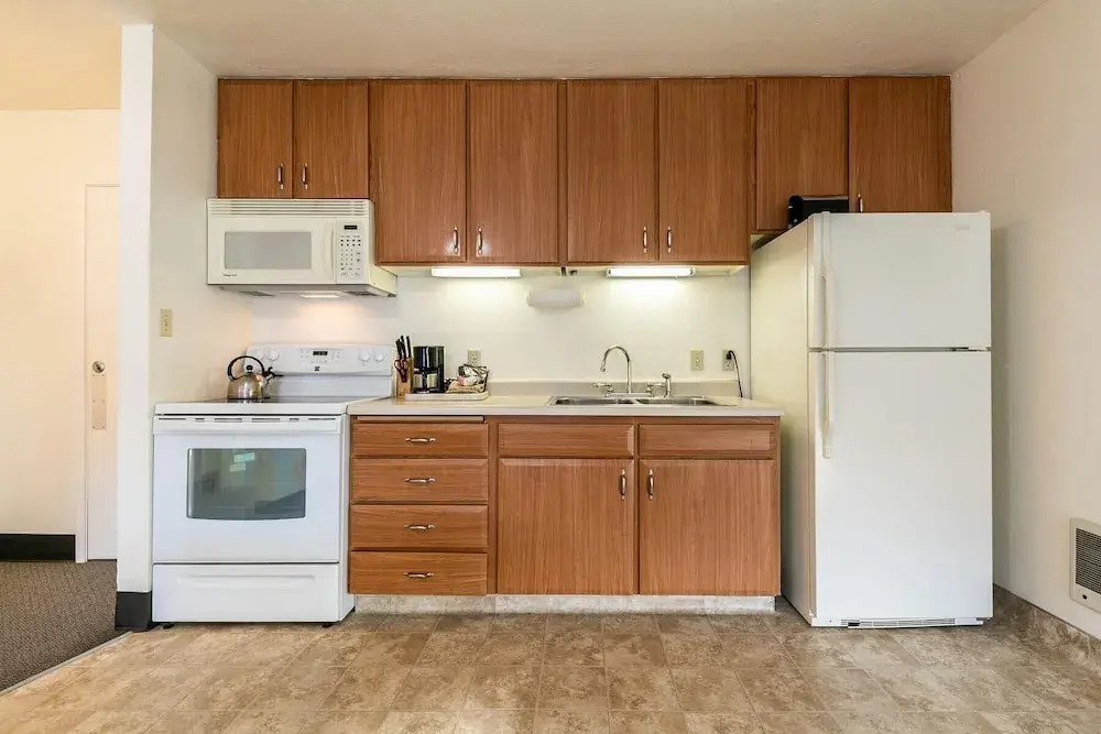 136 Bldg C 1 Bedroom Condo