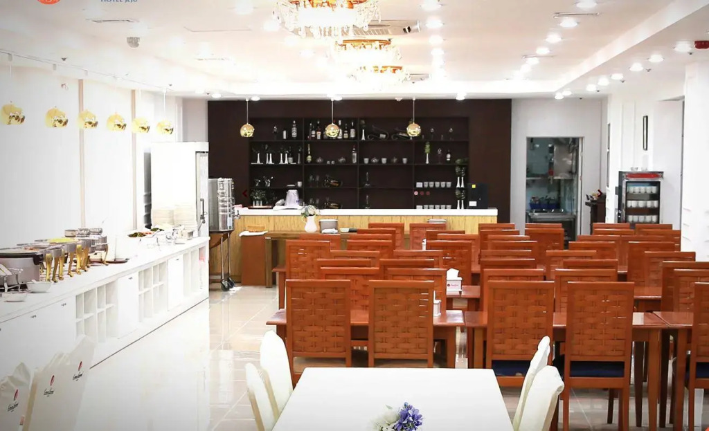 Ocean Grand Hotel