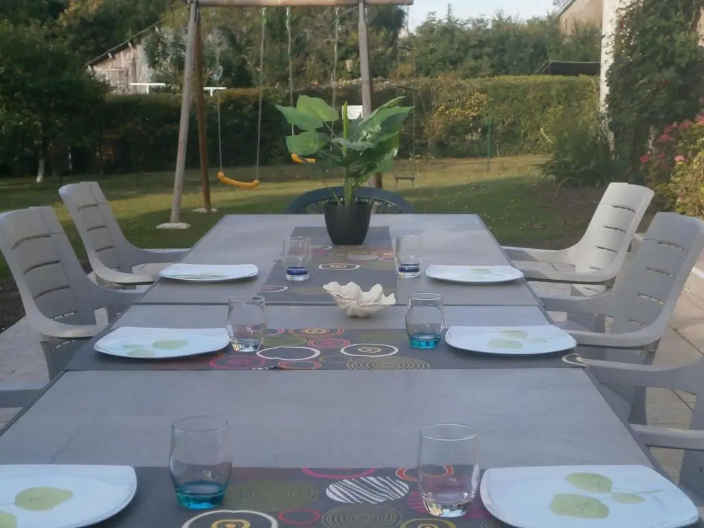 Gîte Nouans-les-Fontaines, 6 pièces, 12 personnes - FR-1-381-406