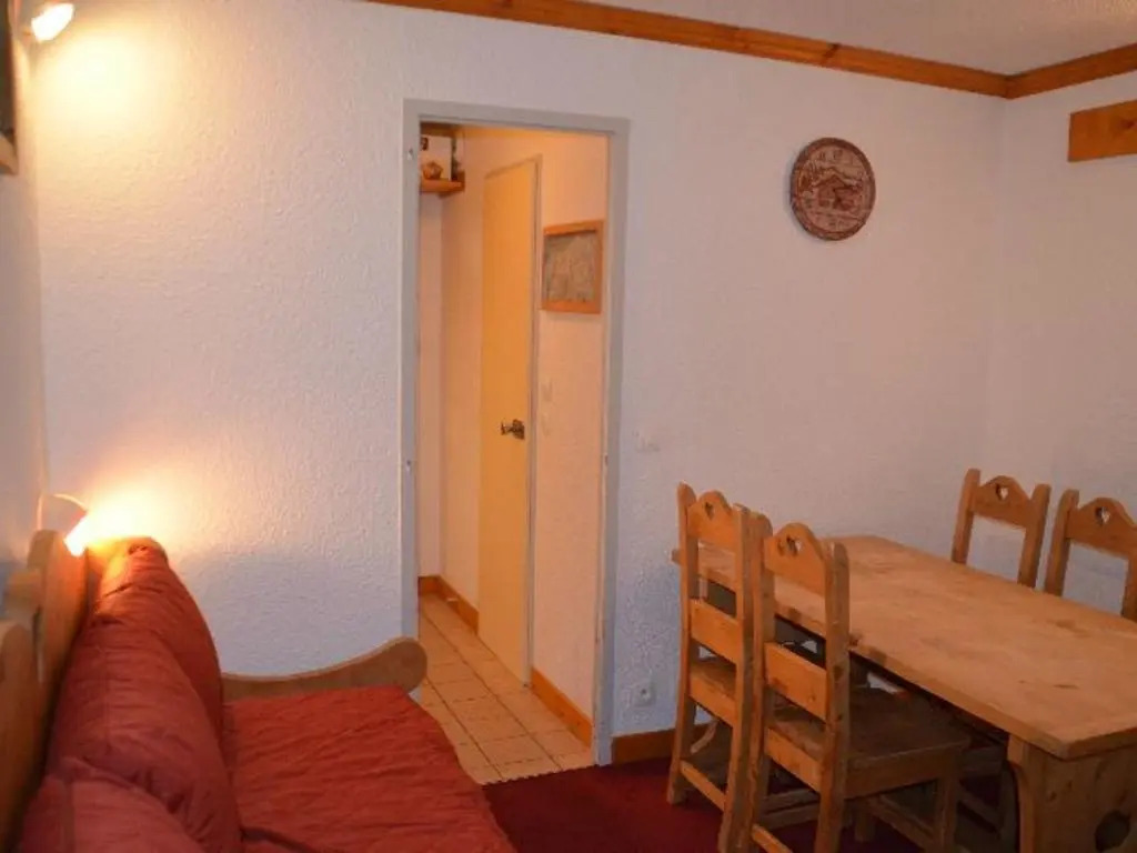 Appartement Les Menuires, 2 pièces, 6 personnes - FR-1-452-186