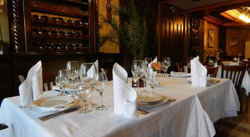 Hotel Tryavna Complex