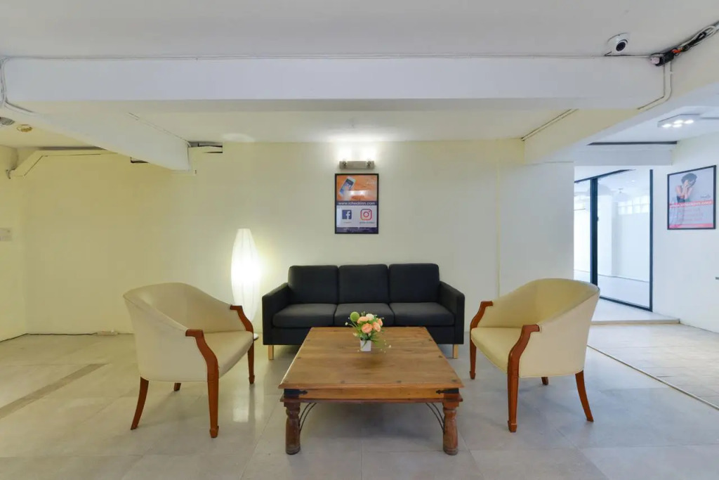 Отель Studio Asoke