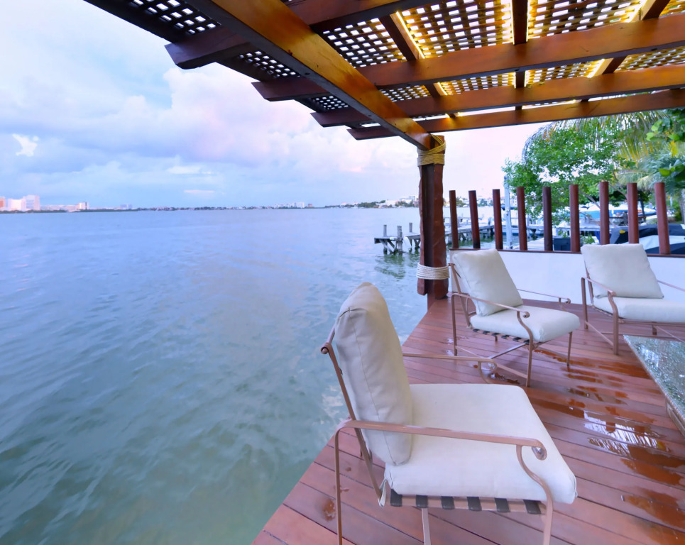 Sina Suites Cancun