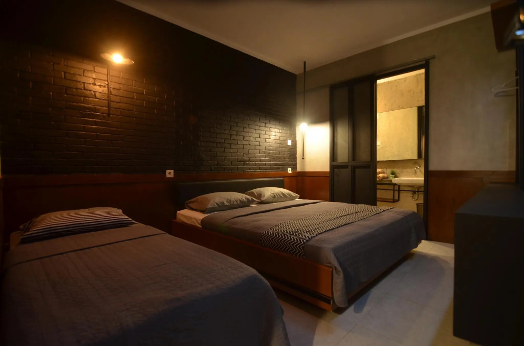 Naraya house
