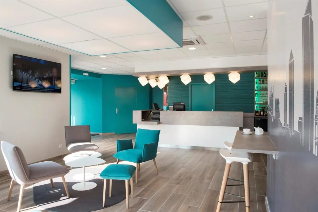 Kyriad Hotel Lyon Givors