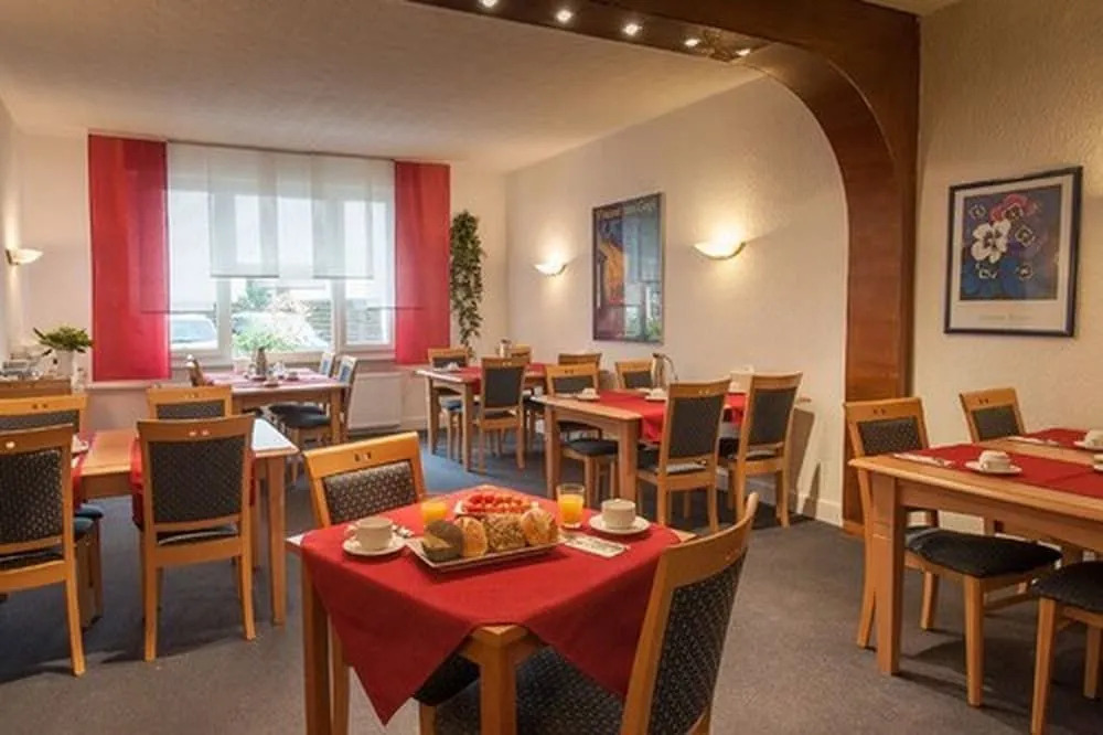 Hotel König
