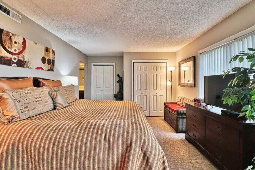 Cypress Bay Getaway