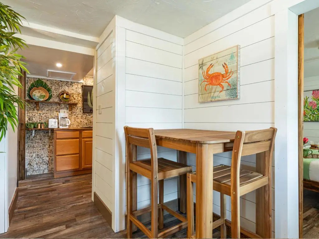 Gilligans Island by Tybee Vacation Rentals