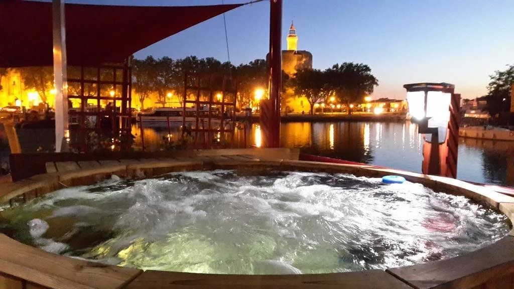Péniche Tic et Tac