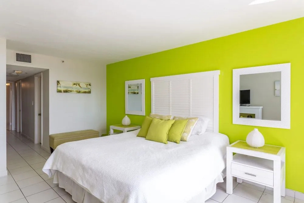 Lux One Bedroom Close to Wynwood