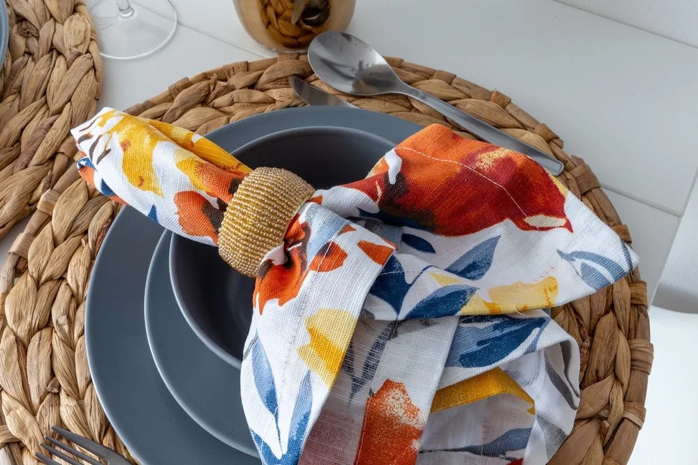 Dazzling & Artistic Studio Apartment In Dubai Marina