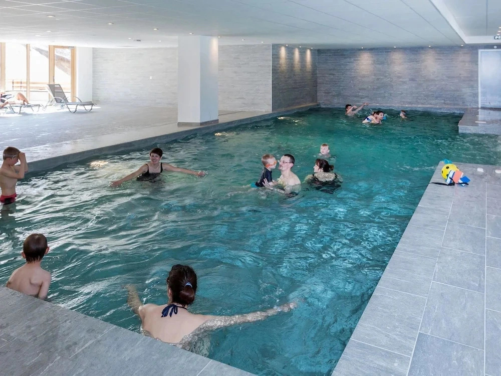 Chalet in Paradiski With Pool & Spa