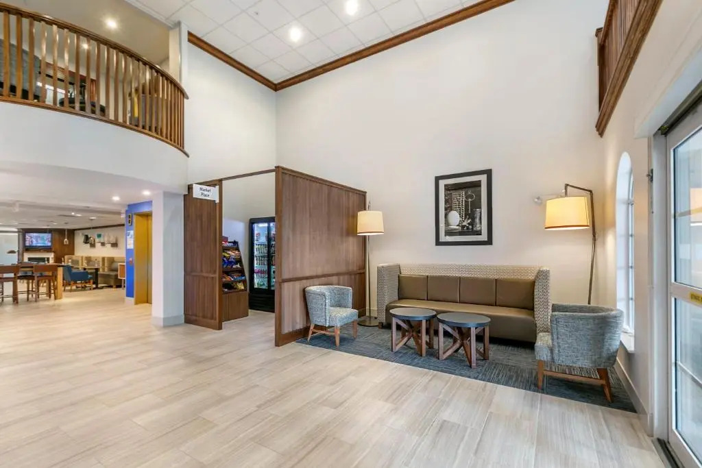 Holiday Inn Express Hotel & Stes Mt. Arlington Rockaway Area by IHG